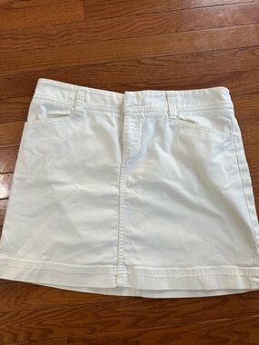 White Lilly Pulitzer Denim Skirt women’s size 10